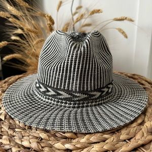 White & Black Straw Hat | Women accessories